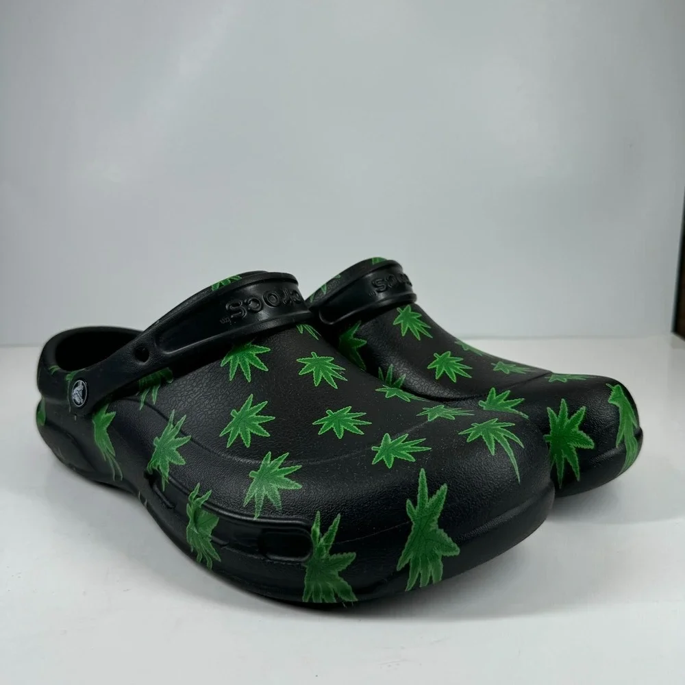 Crocs Bistro 420 Hemp Leaf Men's US 13 Black/Green Slip-Resistant Work Clogs
